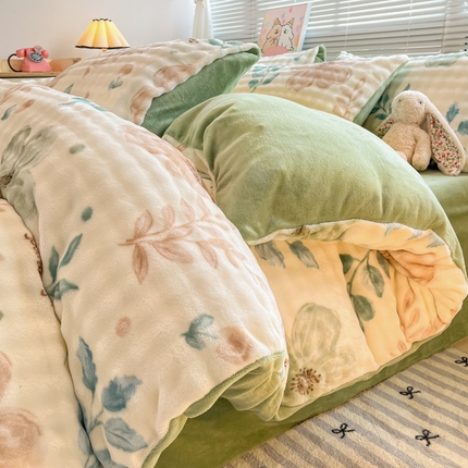 91家纺网 家纺一手货源 找家纺 （总）梵克保罗 2024秋冬新款加厚泡泡牛奶绒数码印花工艺立体仿兔毛四件套