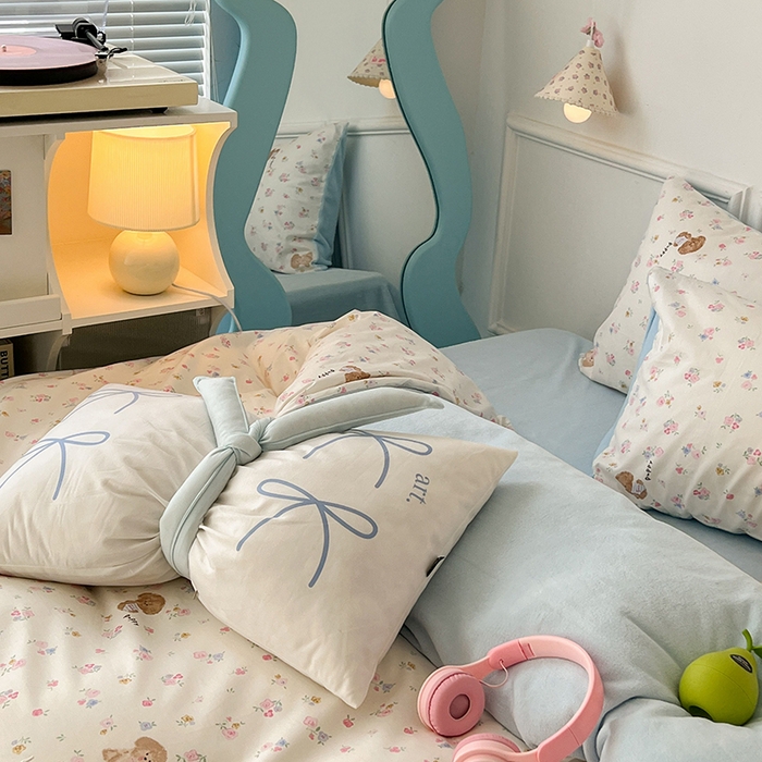 91家纺网 家纺一手货源 找家纺 昔可家纺 2024新款秋冬新款棉加牛奶绒四件套 碎花小狗