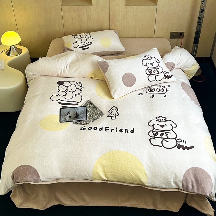 91家纺网 家纺一手货源 找家纺 昔可家纺 2024新款大版数码印花设计师牛奶绒四件套 狗狗厨师