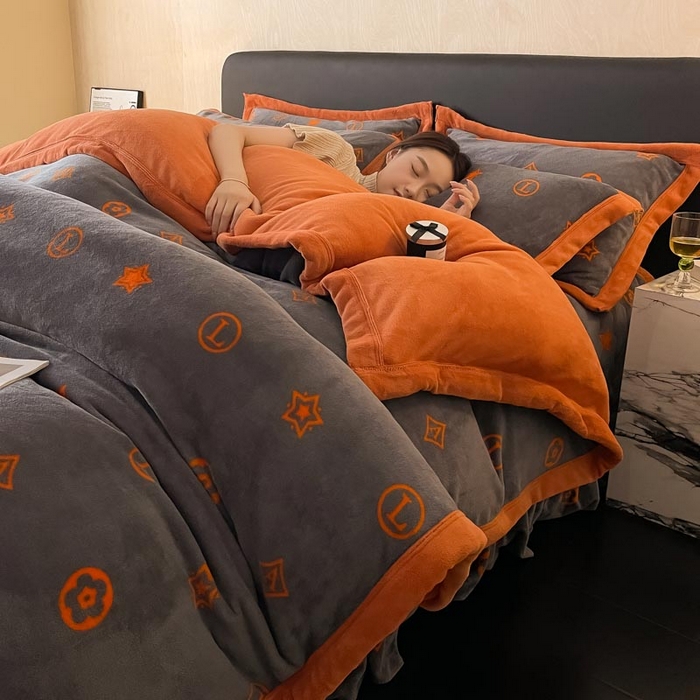 91家纺网 家纺一手货源 找家纺 茉保家纺 2024新款包边款印花牛奶绒床盖四件套 米兰-橘