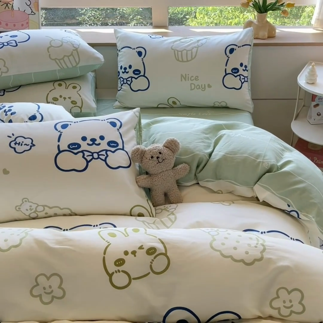 91家纺网 家纺一手货源 找家纺  本制 2024秋冬新款12868全棉印花四件套 饼干熊