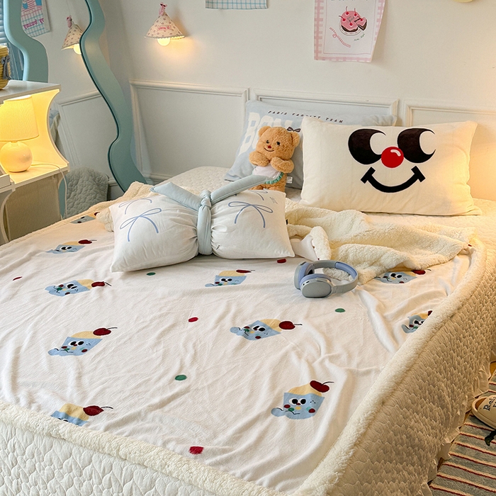 91家纺网 家纺一手货源 找家纺 昔可家纺 2024新款羊羔绒牛奶绒毛毯系列（三）-场景二-ins风系列 樱桃冰可乐