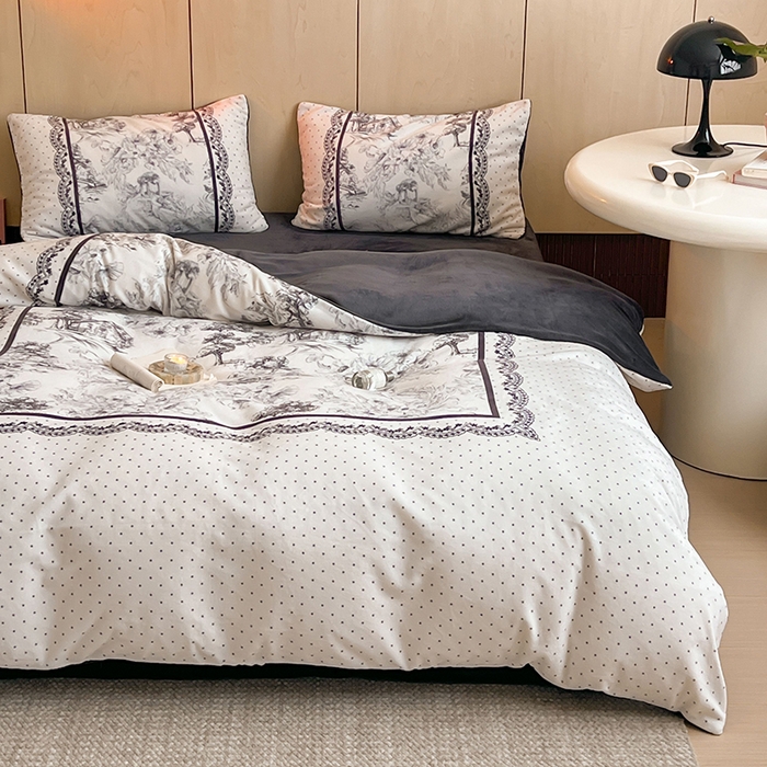 91家纺网 家纺一手货源 找家纺 昔可家纺 2024新款大版数码印花设计师牛奶绒四件套 复古庄园