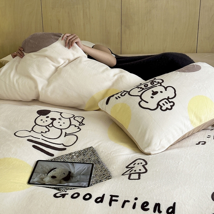 91家纺网 家纺一手货源 找家纺 昔可家纺 2024新款大版数码印花设计师牛奶绒四件套 狗狗厨师