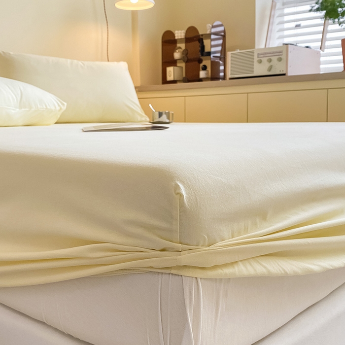 91家纺网 家纺一手货源 找家纺 眠帛家居 2024新款A类亲肤水洗棉纯色单品床笠三件套 奶黄