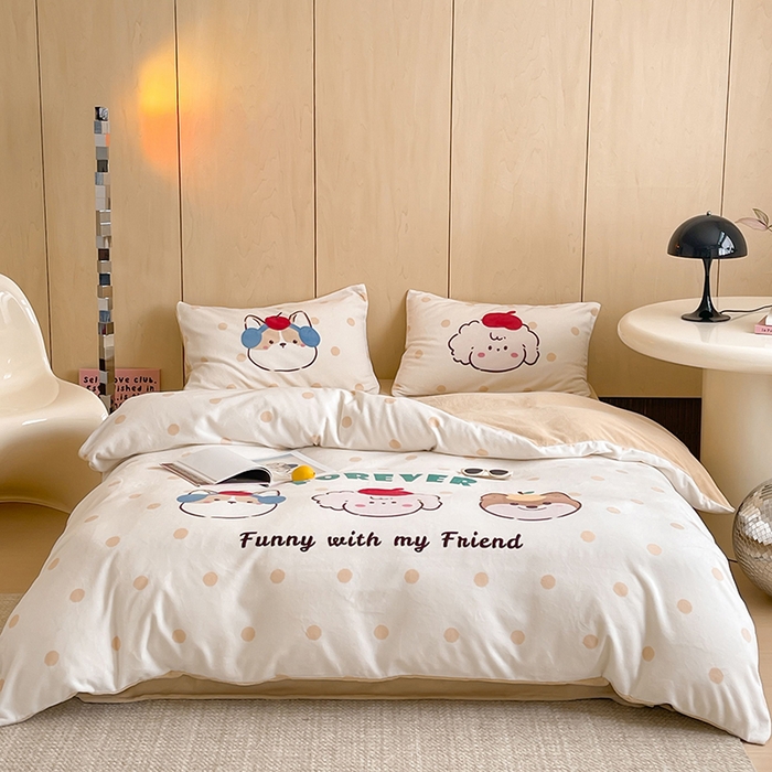 91家纺网 家纺一手货源 找家纺 昔可家纺 2024新款大版数码印花设计师牛奶绒四件套 小伙伴