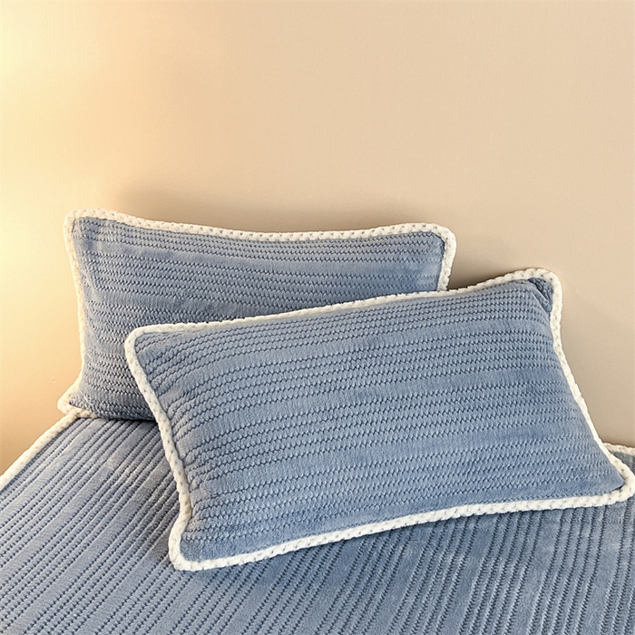 91家纺网 家纺一手货源 找家纺 欧邦 新款提花针织绒牛奶绒铂金系列床笠三件套四件套 针织绒-松蓝