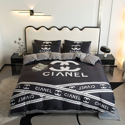 色鬼布艺 2024新款婴儿绒数码印花牛奶绒四件套仿大牌直播爆款网红款 可可黑