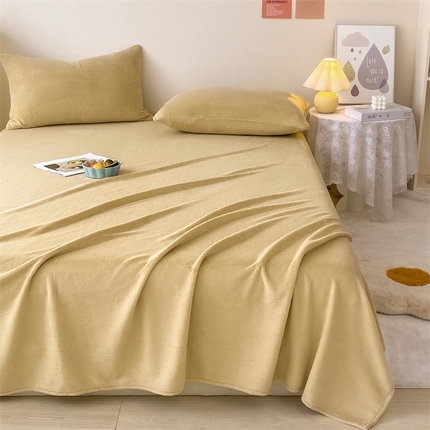 眠帛家居 2024新款纯色高克重牛奶绒单床单 米驼