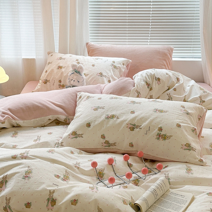 91家纺网 家纺一手货源 找家纺 昔可家纺 2024新款秋冬新款棉加牛奶绒四件套 甜心篮子兔