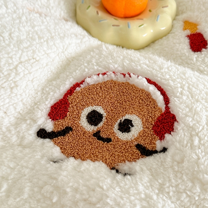 91家纺网 家纺一手货源 找家纺 蜜柚 2024新款高克重羊羔绒牛奶绒毛巾绣四件套 曲奇乐园