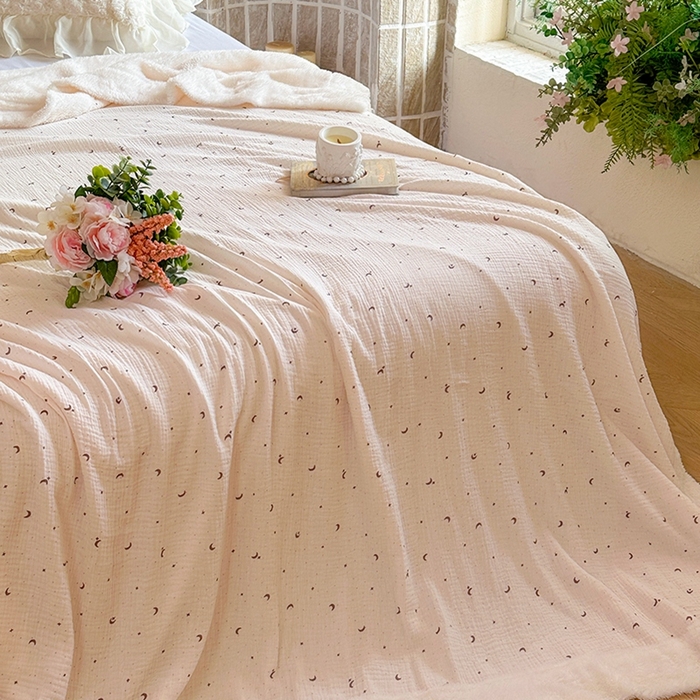 91家纺网 家纺一手货源 找家纺 木楌家居 2026新款皱绉纱空调盖被毯 日月星辰