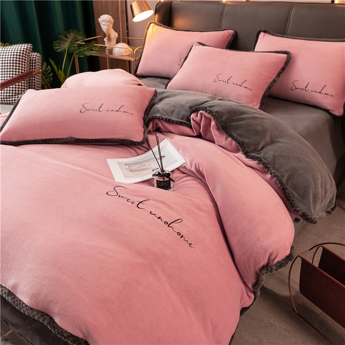 91家纺网 家纺一手货源 找家纺 吾诺 2024新款双拼色牛奶绒四件套 风格二 双拼豆沙