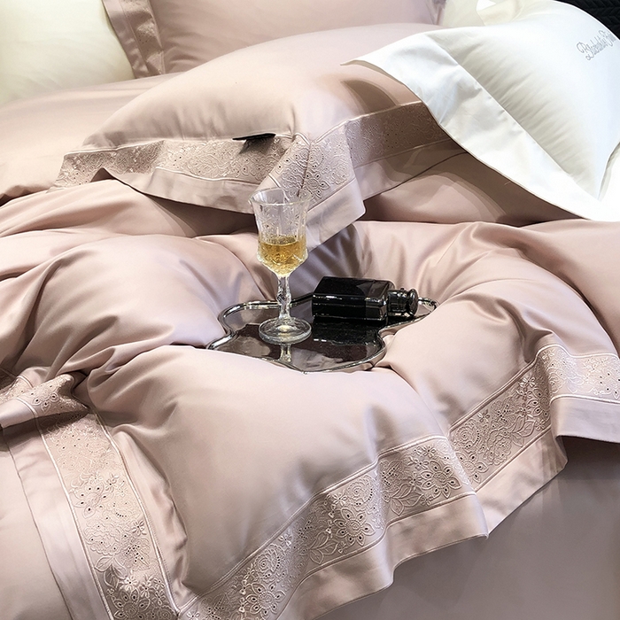 91家纺网 家纺一手货源 找家纺 黑白森林 2024新款50X50S天丝棉磨毛四件套 瑞丽-梦幻粉