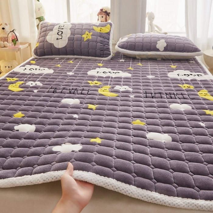 91家纺网 家纺一手货源 找家纺 东宇床垫 2024新款牛奶绒床褥大床 晚安