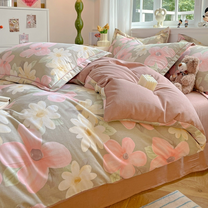 91家纺网 家纺一手货源 找家纺 暖芯优选 2025直播热款加厚全棉磨毛四件套喷气印花纯棉（一字绣工艺款）学生三件套9月上新 花意