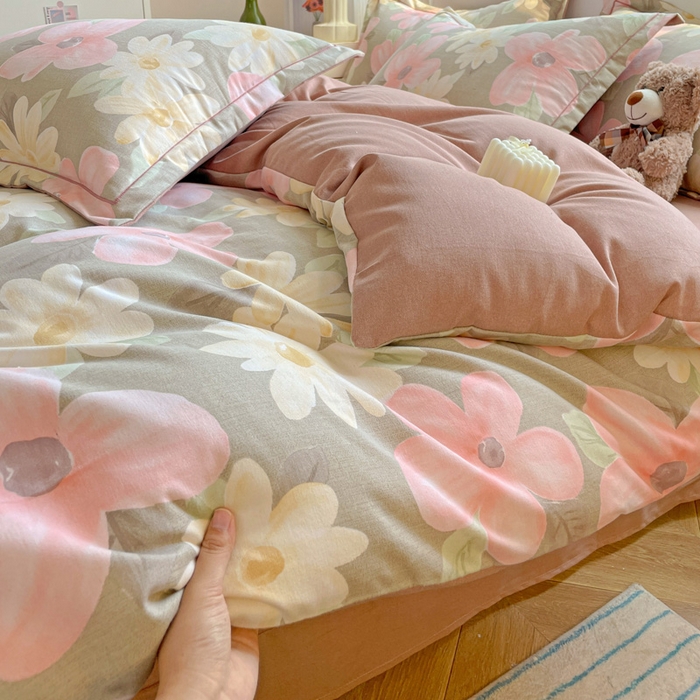 91家纺网 家纺一手货源 找家纺 暖芯优选 2025直播热款加厚全棉磨毛四件套喷气印花纯棉（一字绣工艺款）学生三件套9月上新 花意