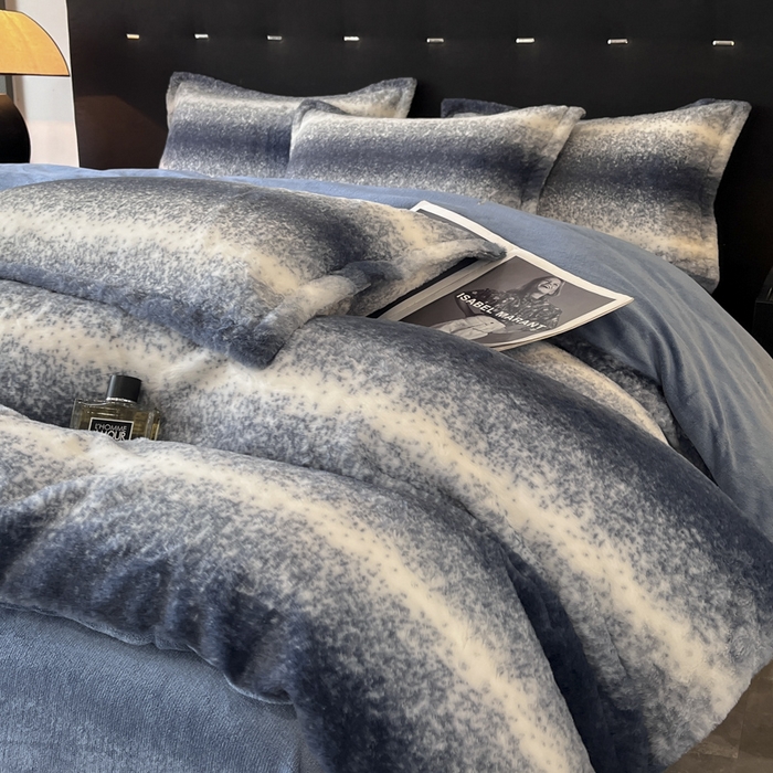 91家纺网 家纺一手货源 找家纺 慕尚家纺 2025新款高端亲肤舒适暖芙兔毛四件套 暖芙-藏蓝