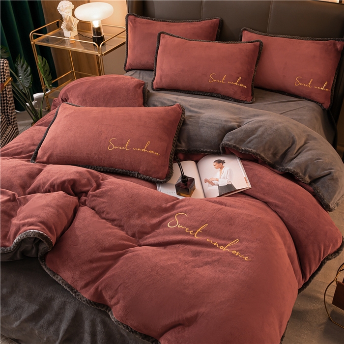 91家纺网 家纺一手货源 找家纺 吾诺 2024新款双拼色牛奶绒四件套 风格二 双拼焦糖