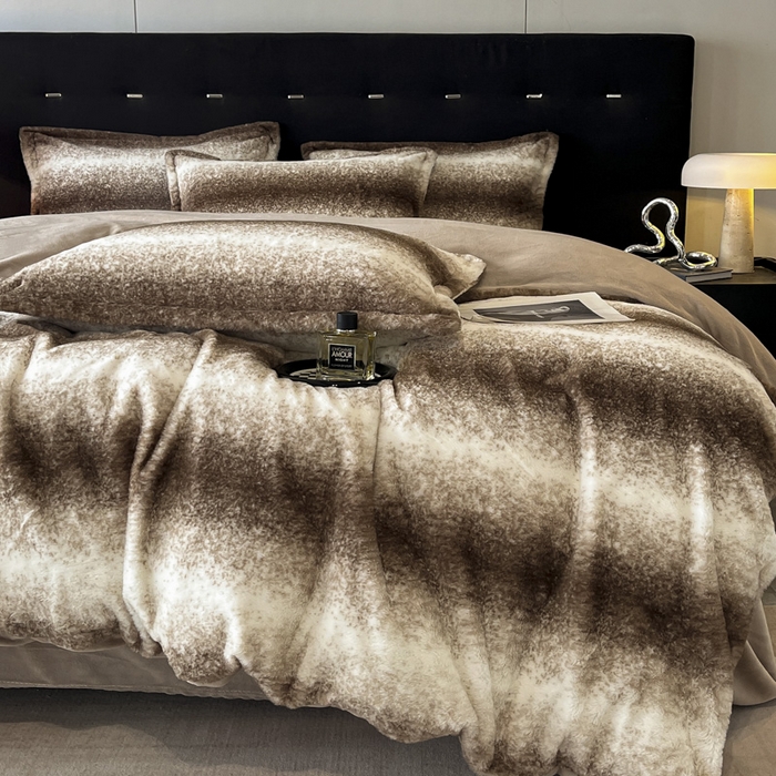 91家纺网 家纺一手货源 找家纺 慕尚家纺 2025新款高端亲肤舒适暖芙兔毛四件套 暖芙-白调咖