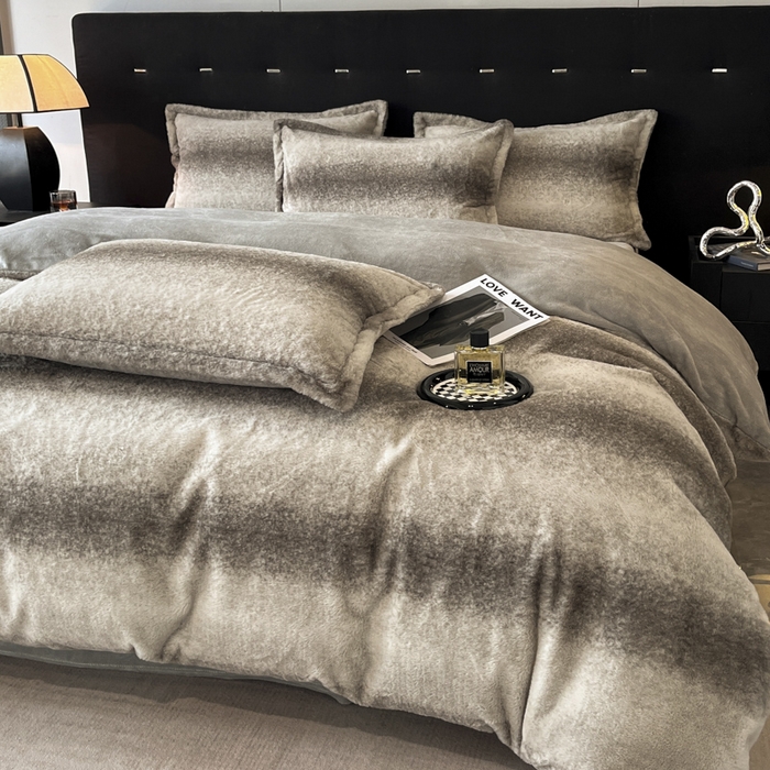 91家纺网 家纺一手货源 找家纺 慕尚家纺 2025新款高端亲肤舒适暖芙兔毛四件套 暖芙-灰棕