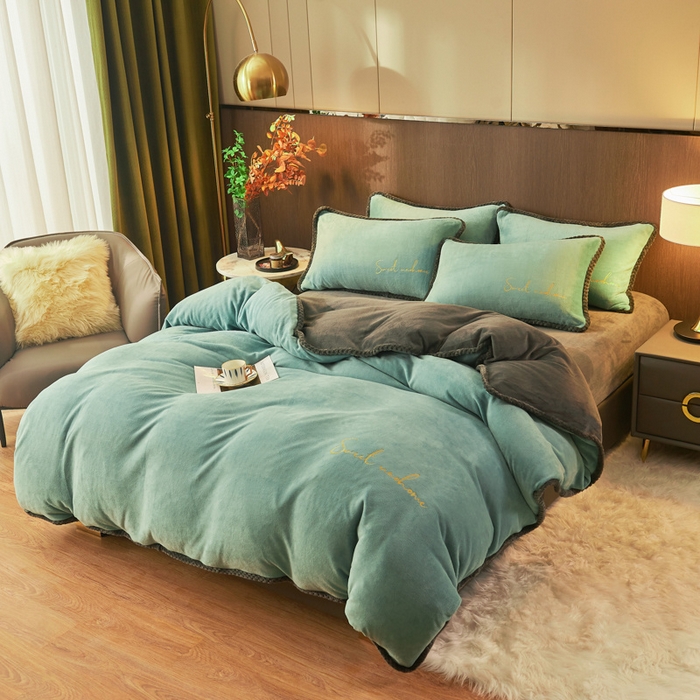 91家纺网 家纺一手货源 找家纺 吾诺 2024新款双拼色牛奶绒四件套 风格一 双拼湖兰