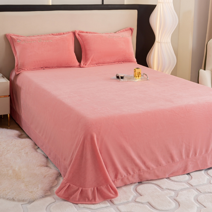 91家纺网 家纺一手货源 找家纺 晶缦家纺 2024新款高克重牛奶绒刺绣花四件套 花仙子-玉粉