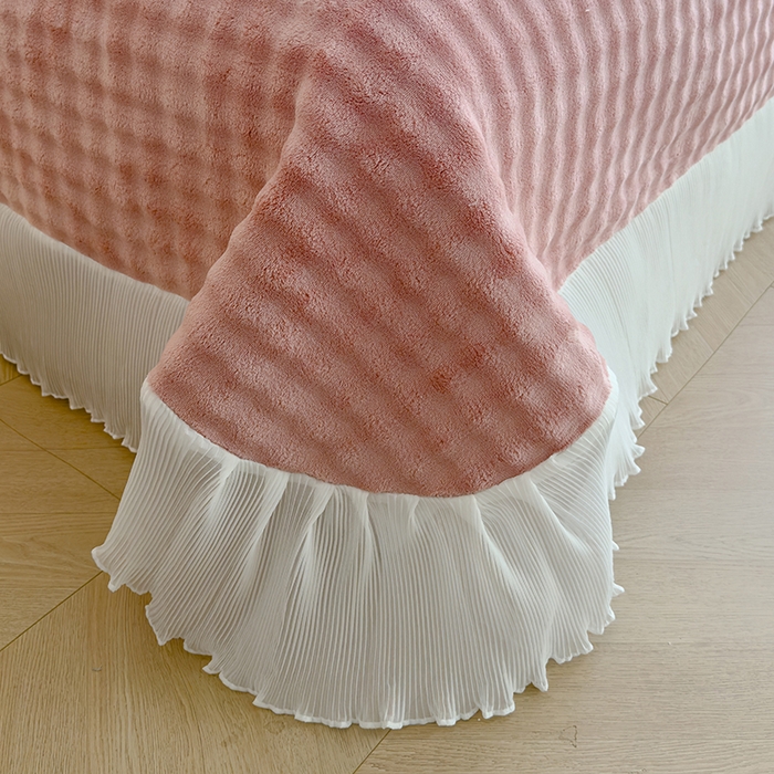 91家纺网 家纺一手货源 找家纺 冬然家纺 2024新款泡泡绒床裙四件套系列 泡泡绒-樱花粉
