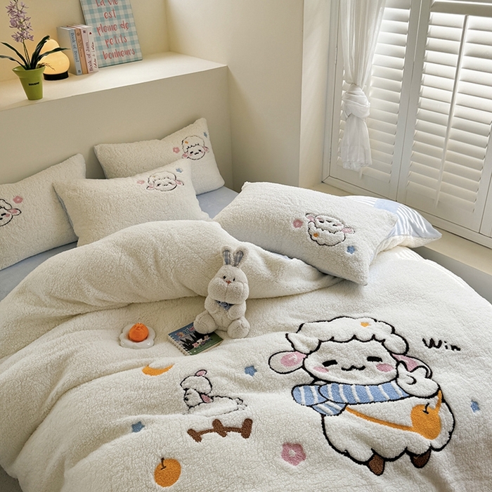 91家纺网 家纺一手货源 找家纺 蜜柚 2024新款高克重羊羔绒牛奶绒毛巾绣四件套 酷酷羊