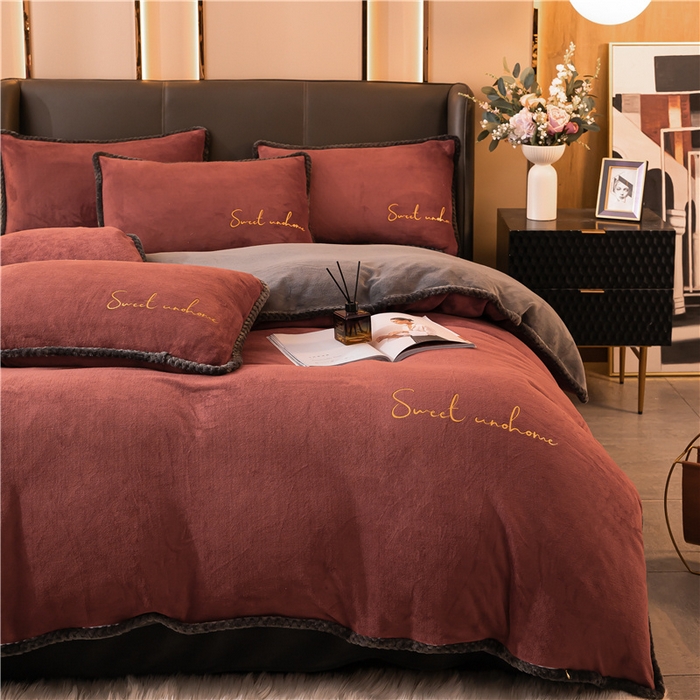 91家纺网 家纺一手货源 找家纺 吾诺 2024新款双拼色牛奶绒四件套 风格二 双拼焦糖