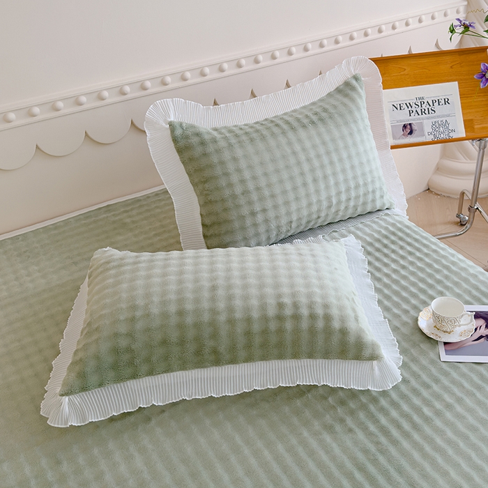 91家纺网 家纺一手货源 找家纺 冬然家纺 2024新款泡泡绒床裙四件套系列 泡泡绒-抹茶绿