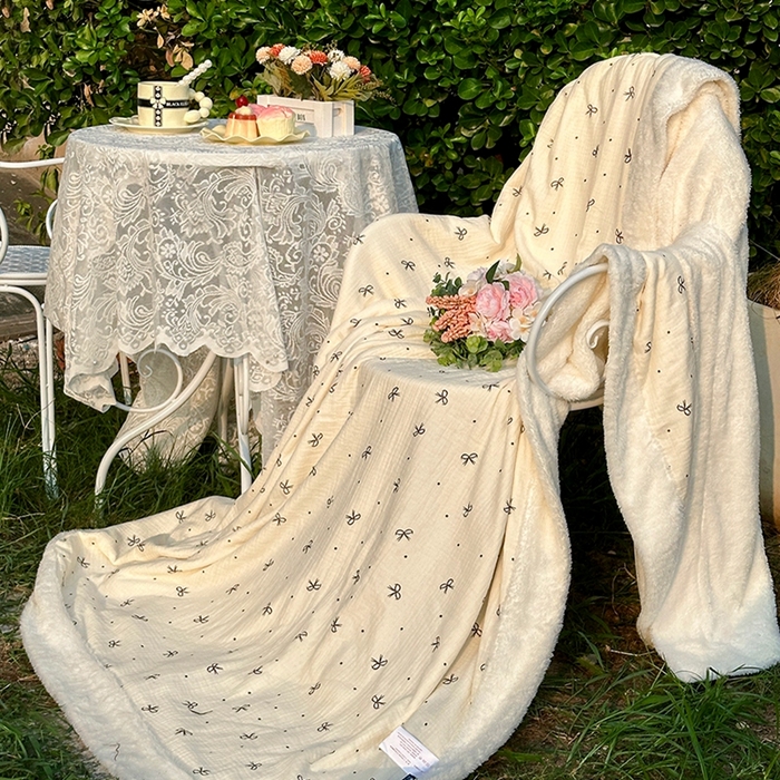 91家纺网 家纺一手货源 找家纺 木楌家居 2025新款皱绉纱空调盖被毯 露丝