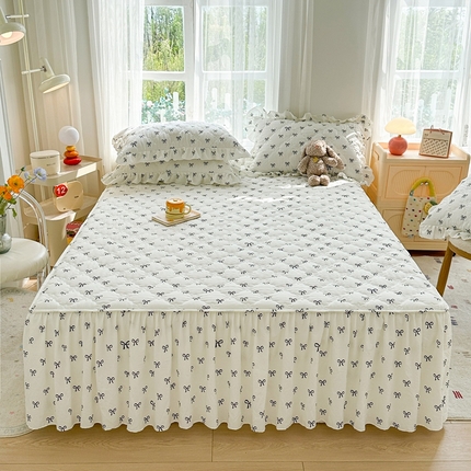 91家纺网 家纺一手货源 找家纺 （总）忘忧草 2025亲肤水洗棉夹棉床裙--小清新系列