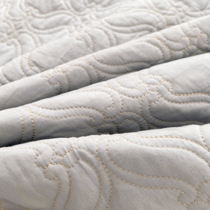 91家纺网 家纺一手货源 找家纺 罗艺轩 2024新款公主风全棉加厚可脱卸床笠式床裙三件套 慕雅-高级灰