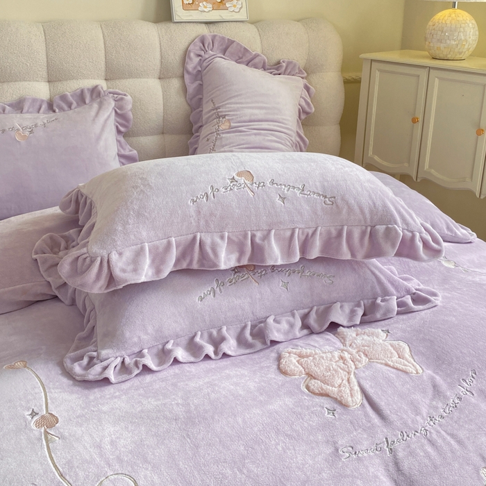 91家纺网 家纺一手货源 找家纺 蜜柚 2024新款全消光高克重韩版小清新贴布绣四件套 蝴蝶结-紫