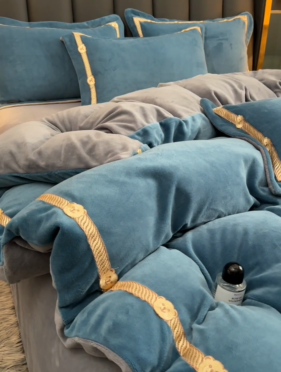 91家纺网 家纺一手货源 找家纺 云家 （包含买家秀）2024新款高克重牛奶绒纯色双拼刺绣四件套珊瑚绒 凯迪系列 凯迪-宾利兰+高级灰