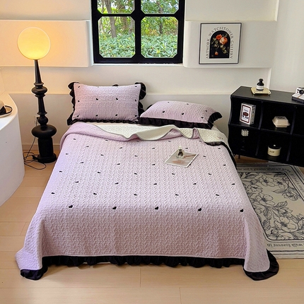 美梦家纺 2024新款牛奶绒法式绣花夹棉床盖 绒爱心·水晶紫