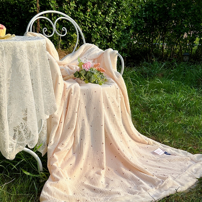 91家纺网 家纺一手货源 找家纺 木楌家居 2026新款皱绉纱空调盖被毯 日月星辰