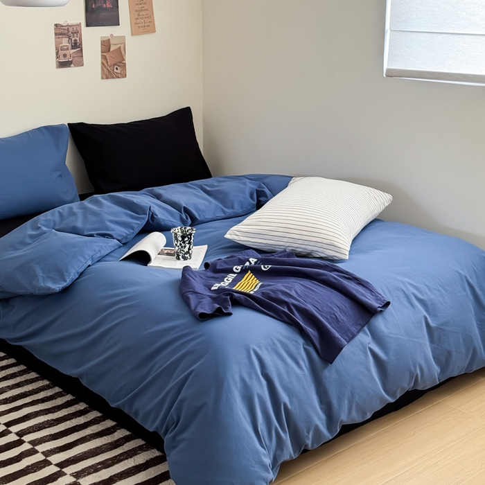 91家纺网 家纺一手货源 找家纺 艾沁家纺 2024新款简约风全棉色织水洗棉混搭四件套 深蓝+黑（深蓝枕+黑色枕）