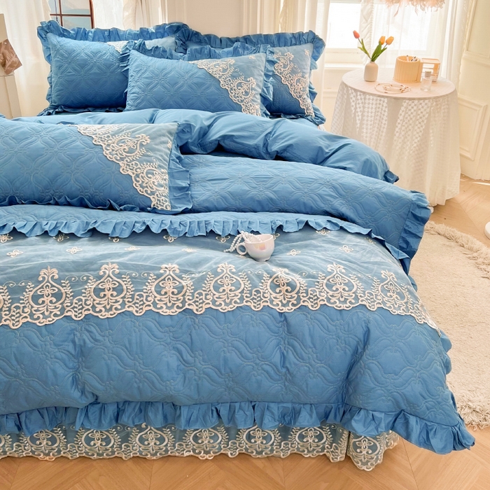 91家纺网 家纺一手货源 找家纺 罗艺轩 2024新款公主风全棉加厚可脱卸床笠式床裙四件套 慕雅-牛仔蓝