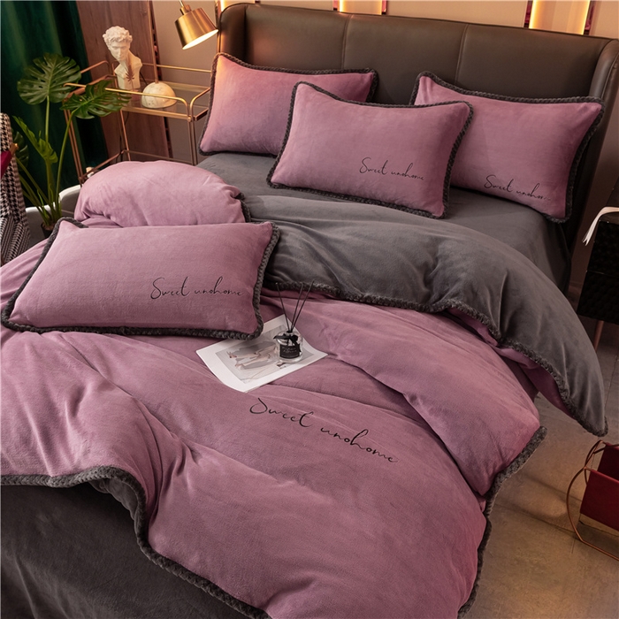 91家纺网 家纺一手货源 找家纺 吾诺 2024新款双拼色牛奶绒四件套 风格二 双拼浅紫