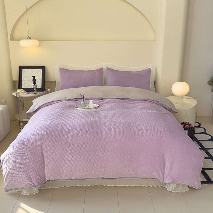 91家纺网 家纺一手货源 找家纺 冬然家纺 2024新款雕花绒床盖四件套系列 大麦穗-紫