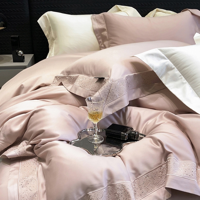 91家纺网 家纺一手货源 找家纺 黑白森林 2024新款50X50S天丝棉磨毛四件套 瑞丽-梦幻粉