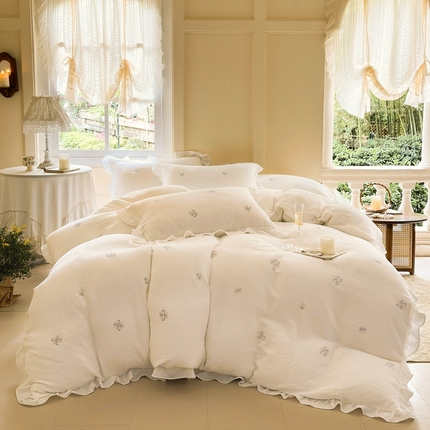 木楌 2024全棉皱皱纱荷叶边刺绣工艺款四件套 蝶翼