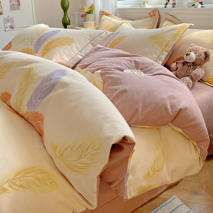 暖芯优选 2025直播热款加厚全棉磨毛四件套喷气印花纯棉（一字绣工艺款）学生三件套9月上新 晚秋