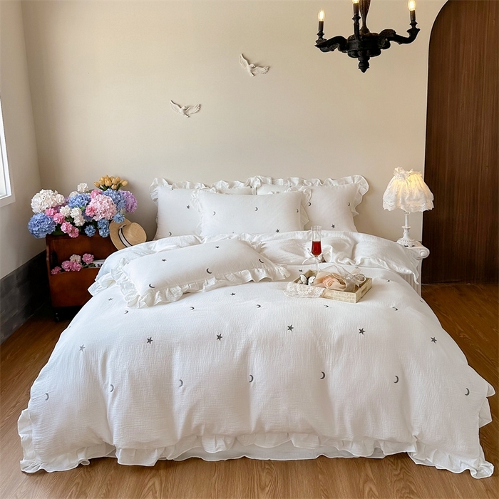 91家纺网 家纺一手货源 找家纺 木楌 2024全棉皱皱纱荷叶边刺绣工艺款四件套 星辰