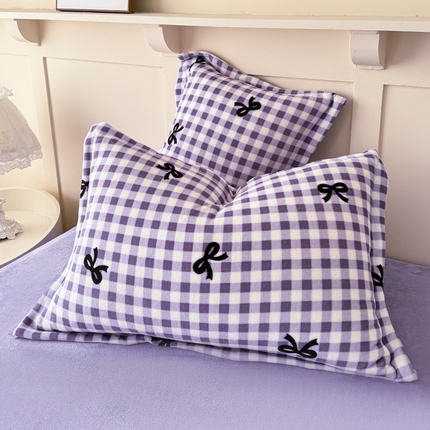 妖妖家纺 2024新款200克牛奶绒单枕套 格子蝴蝶结-紫