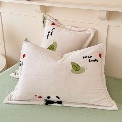 妖妖家纺 2024新款200克牛奶绒单枕套 彩虹大熊猫