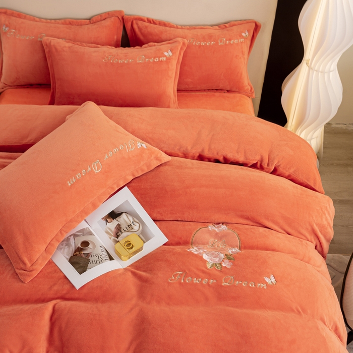 91家纺网 家纺一手货源 找家纺 晶缦家纺 2024新款高克重牛奶绒刺绣花四件套 花仙子-香橙