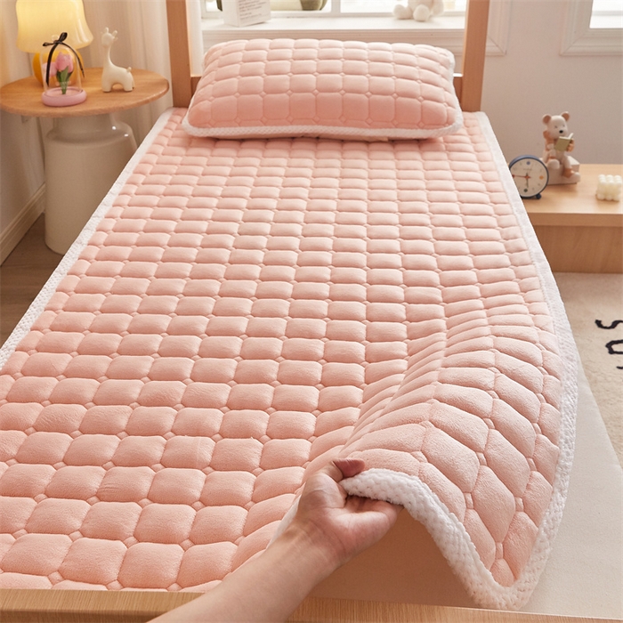 91家纺网 家纺一手货源 找家纺 东宇床垫 2025新款牛奶绒床褥学生床 公主粉